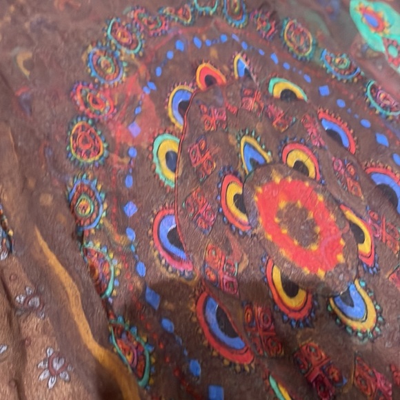 Set of 2 Gorgeous Scarves - Picture 4 of 6